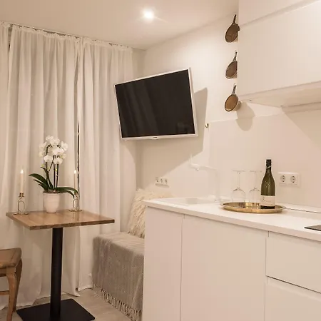 Zentral Im Herzen Der Altstadt Appartamento Tubinga