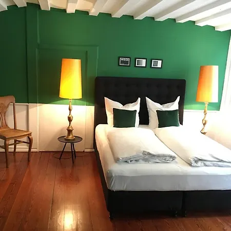 Apartment Zentral Im Herzen Der Altstadt Tuebingen