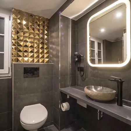 Apartment Zentral Im Herzen Der Altstadt Tuebingen